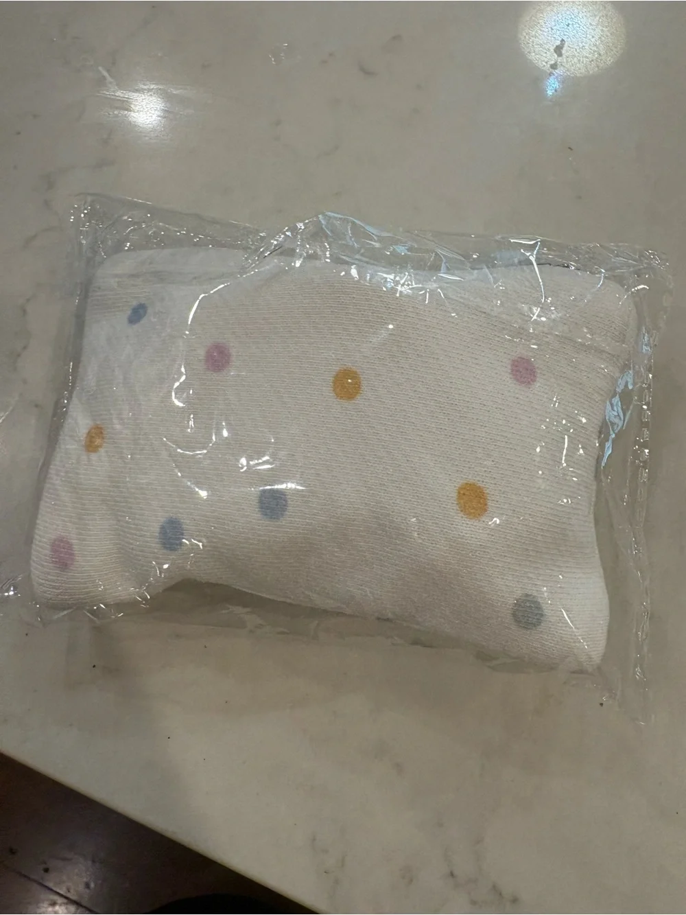 NWT PARKE Claw Clip Cupcake Beige & Light Blue